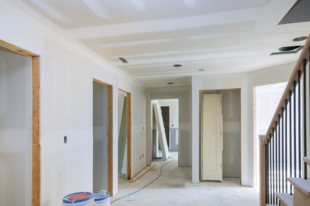 Plasterboard ceiling installation